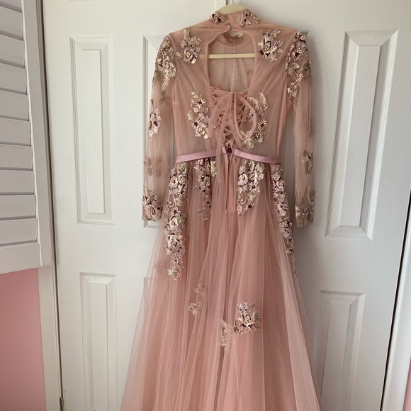 Princess Dress - Picture 5 of 7